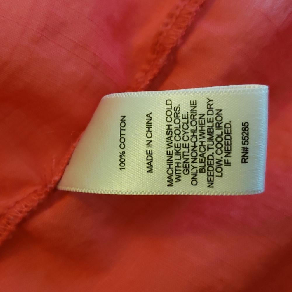 🌺Coral lightweight button down - Picture 5 of 5